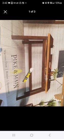 Brand New Pike And Main Desk. Still In Box