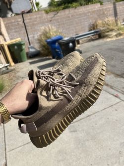 Yeezy 350v 2 Earth