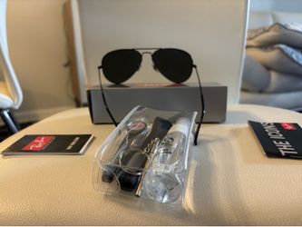 SUNGLASSES RAY BAN