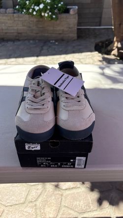NEW Onitsuka Tiger Mexico 66 Beige/Navy Blue Size 4.5 men EUR 37 / US Women's 6.