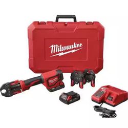 Milwaukee 18V Lithium-Ion Cordless Short Throw Press Tool Kit