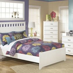 Lulu White Youth Panel Bedroom Set

