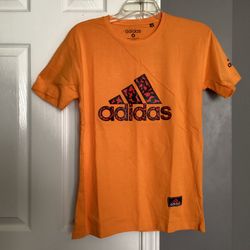 NWT Adidas T-Shirts Sz. M
