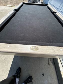 Pool table