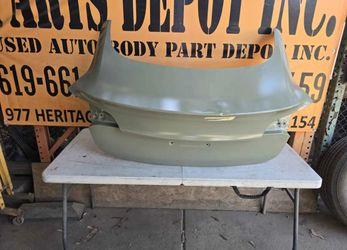 2017-2020 Tesla model 3 trunk