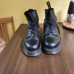 Mens Used Dr Marten Lace Up Boots