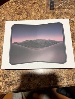 iPhone duo 512 GB Shipping Only