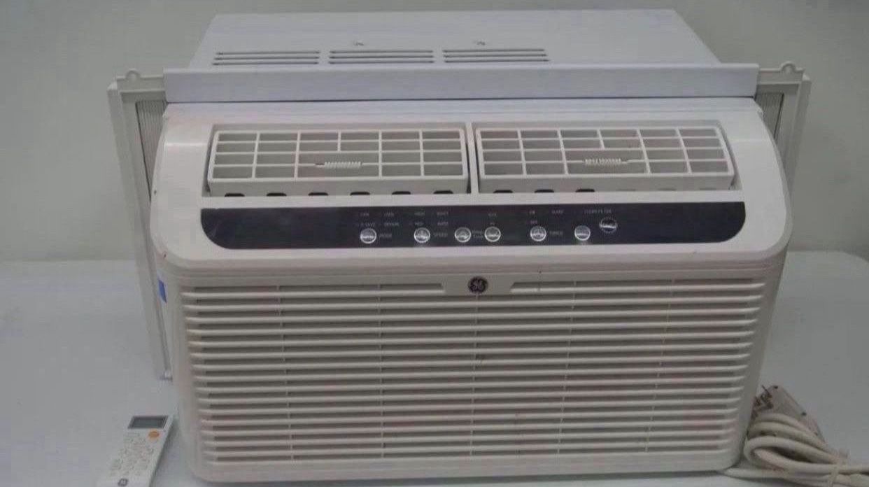 GE Air Conditioner Window AC Unit 8000 BTU