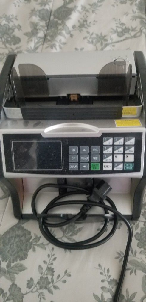 Money Counting Machine ( Counterfit Detector)