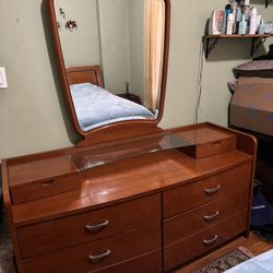 Vanity With Mirror