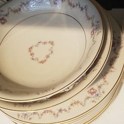 Set of Syracuse China O.P.Co. Arcadia Set