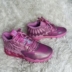 PUMA x LAMELO BALL MB.01 Iridescent Women’s Basketball Shoes, Size 7