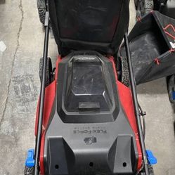 (Battery and Charger NOT Included) (60V MAX* 21 in. Stripe Self-Propelled Mower