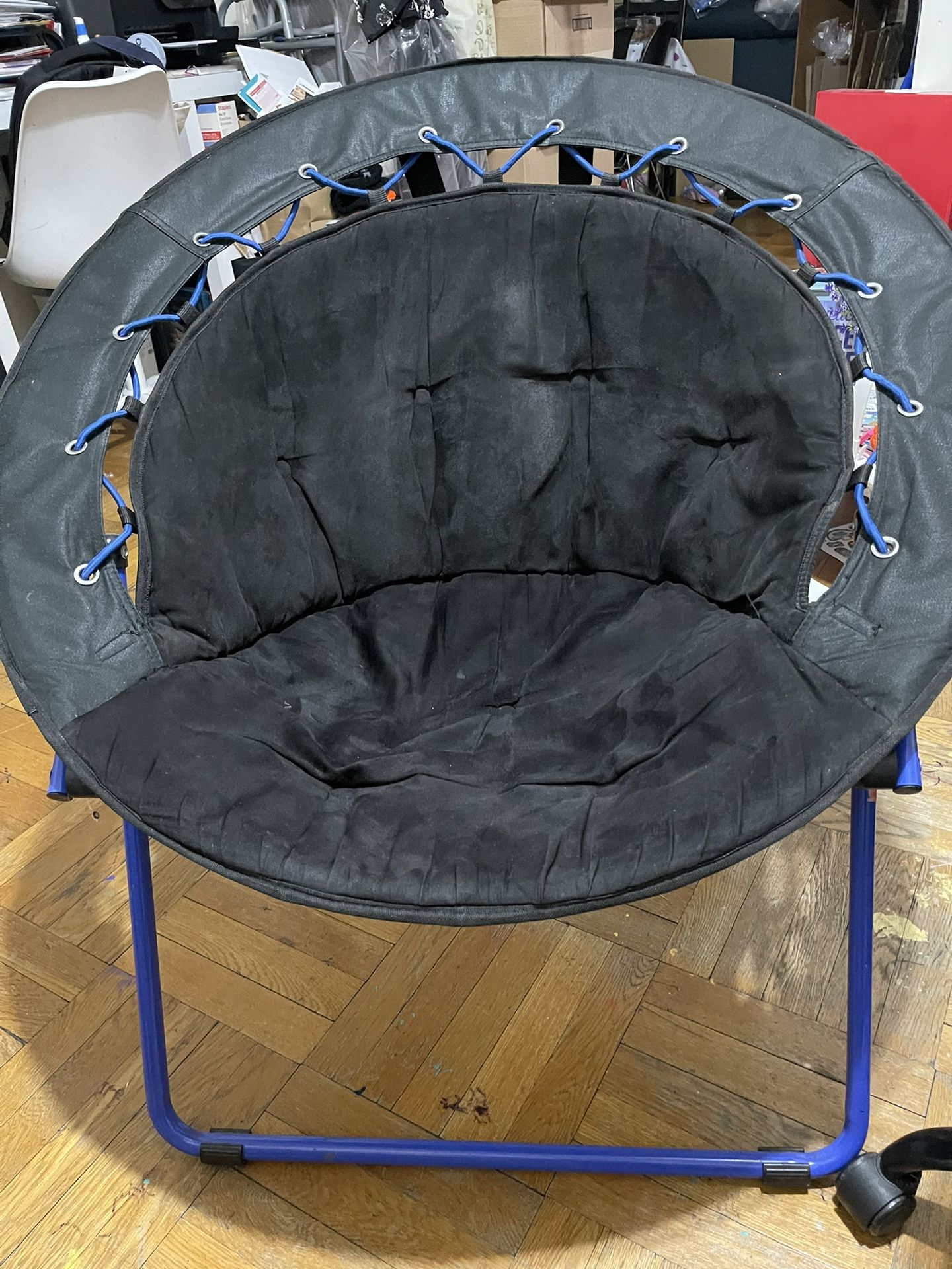 Bungee Chair Black Microfiber Seat 30” Saucer