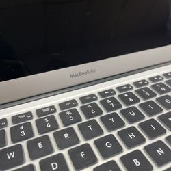 macbook Air 2015, i5 core, 13 inch, with 30 Day Warranty