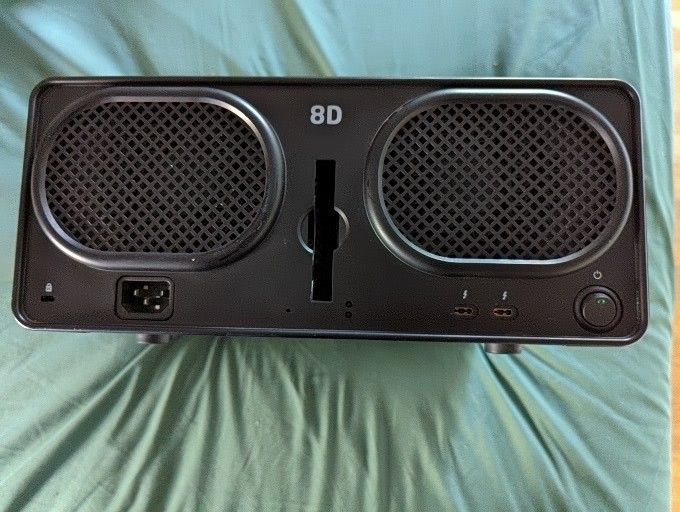 Drobo 8D 24Tb (8 x 3Tb HDDs)