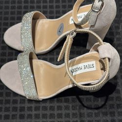 Steve Madden Women's Heels Size 7 Light Grey 4 Inch Heel