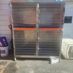 Stacked Duo Veterinary Crate