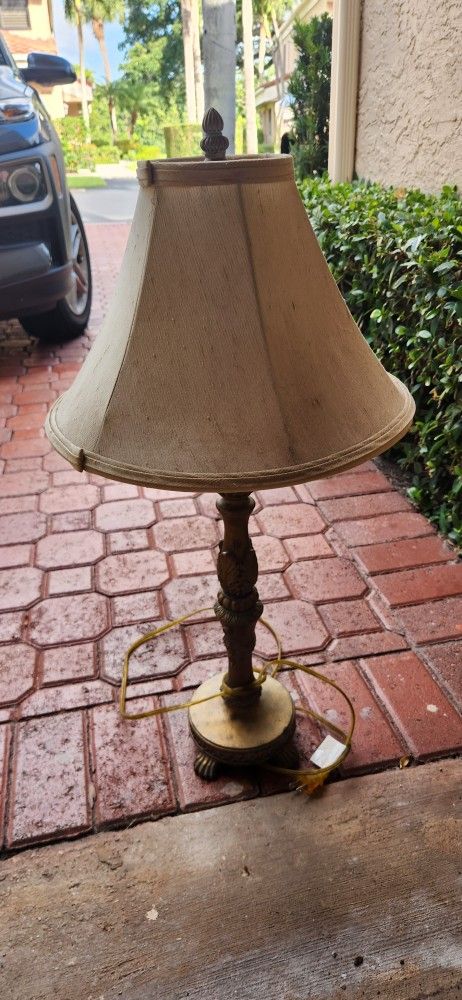 1 Vintage Lamp.  $25 Or Best Offer 