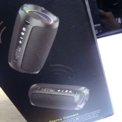 Handheld Game And Bluetooth Speaker 