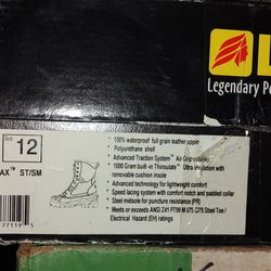 Size 12 New Pac Boot 