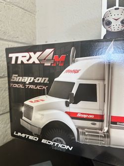Traxxas snap-on tool truck remote car