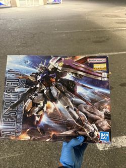Bandai MG Aile Strike Gundam Model Kit