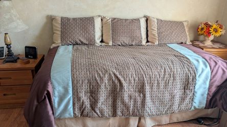 Twin size bed plus dresser and nightstand