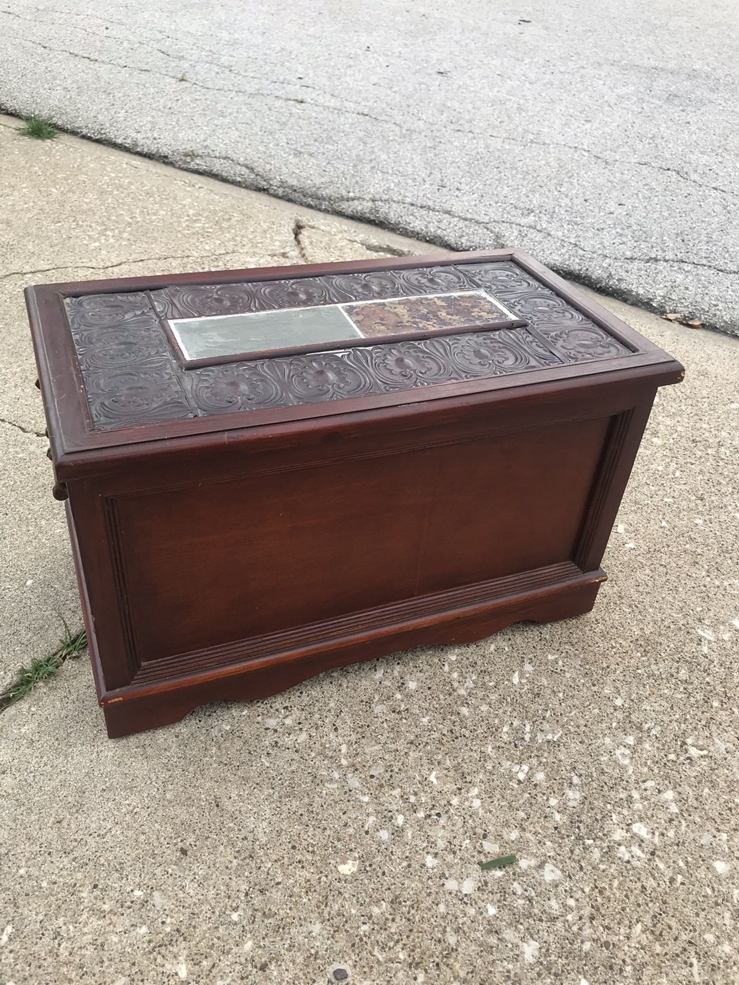 Wooden box