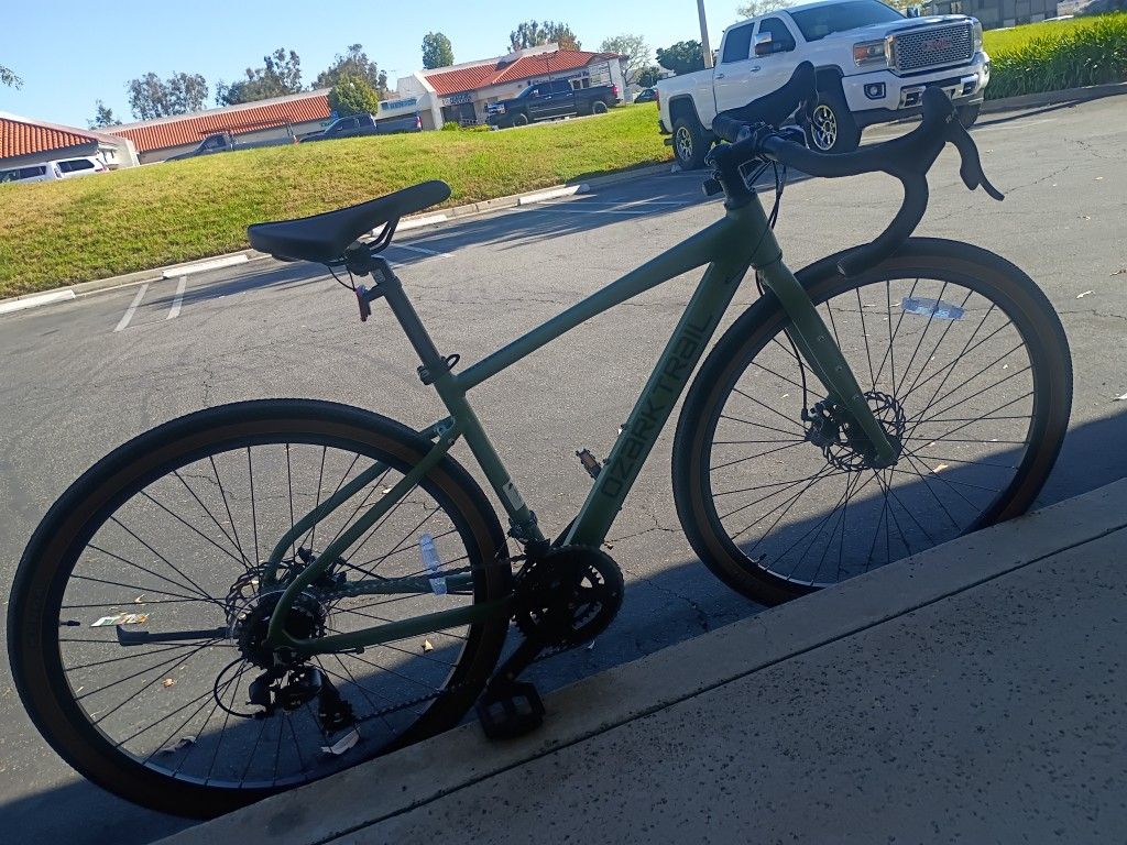 Travel Bike New 200 Cash 