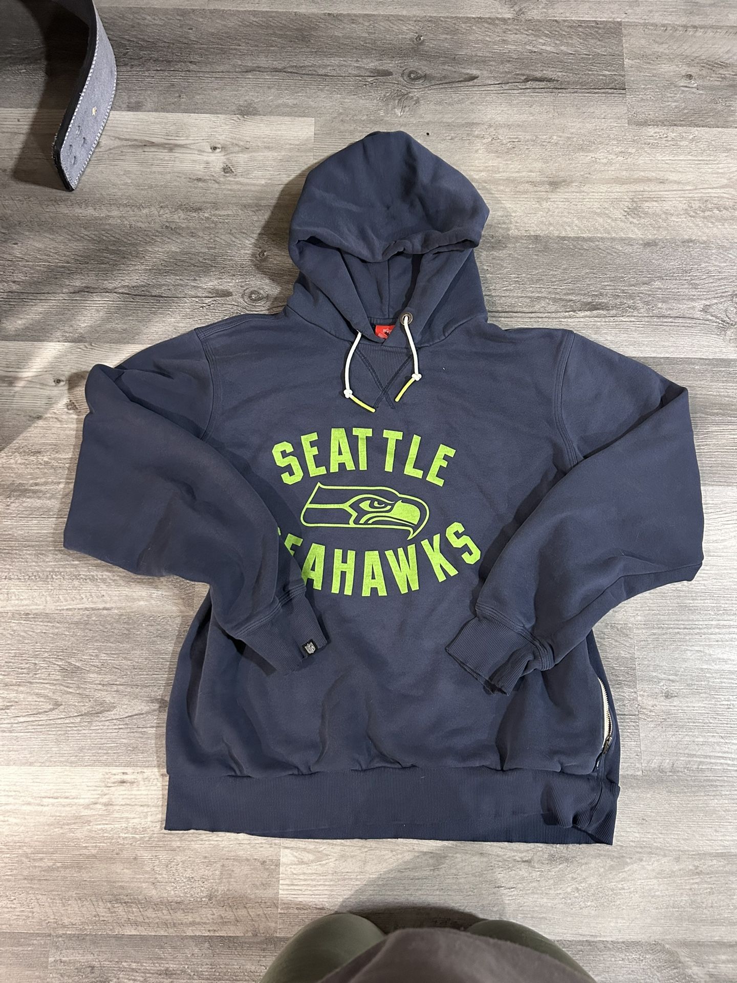 Men Seattle Hawks Hoodie