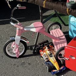 Radio Flyer Classic Pink 10" Tricycle