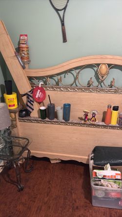 Bed set. Matching Dressers. See something it’s for sale