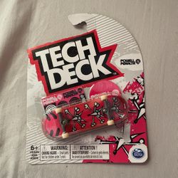Tech Deck Powell Peralta Skateboard 