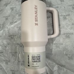 Brand New 40oz Quencher Pro Tour 