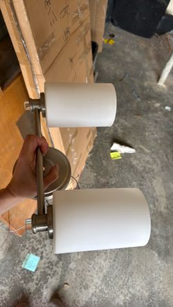 Light fixture