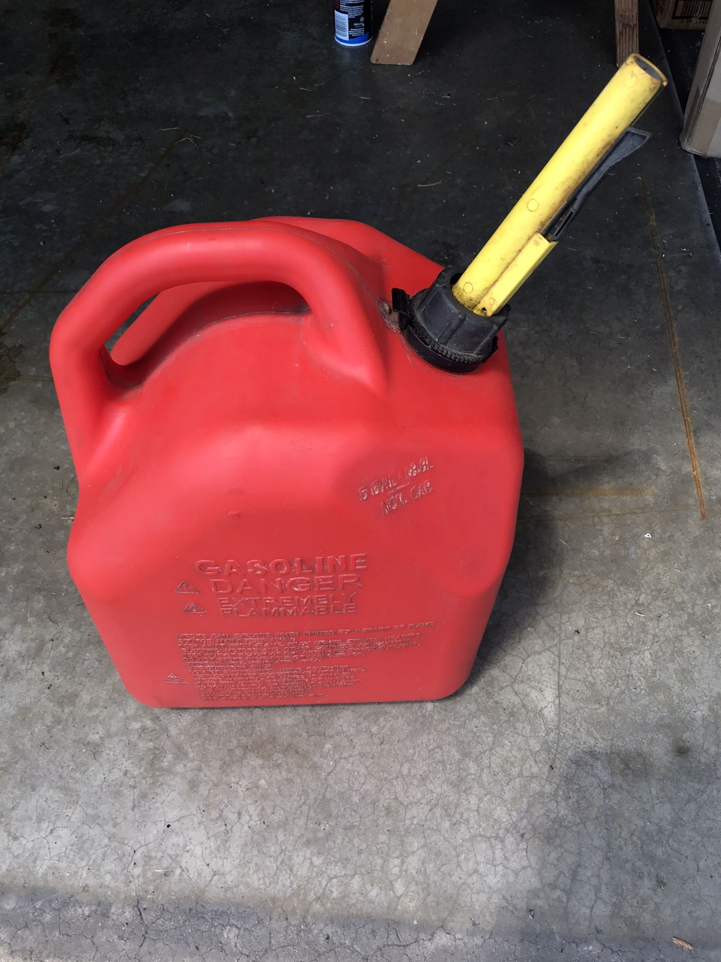 5 gallon gas can