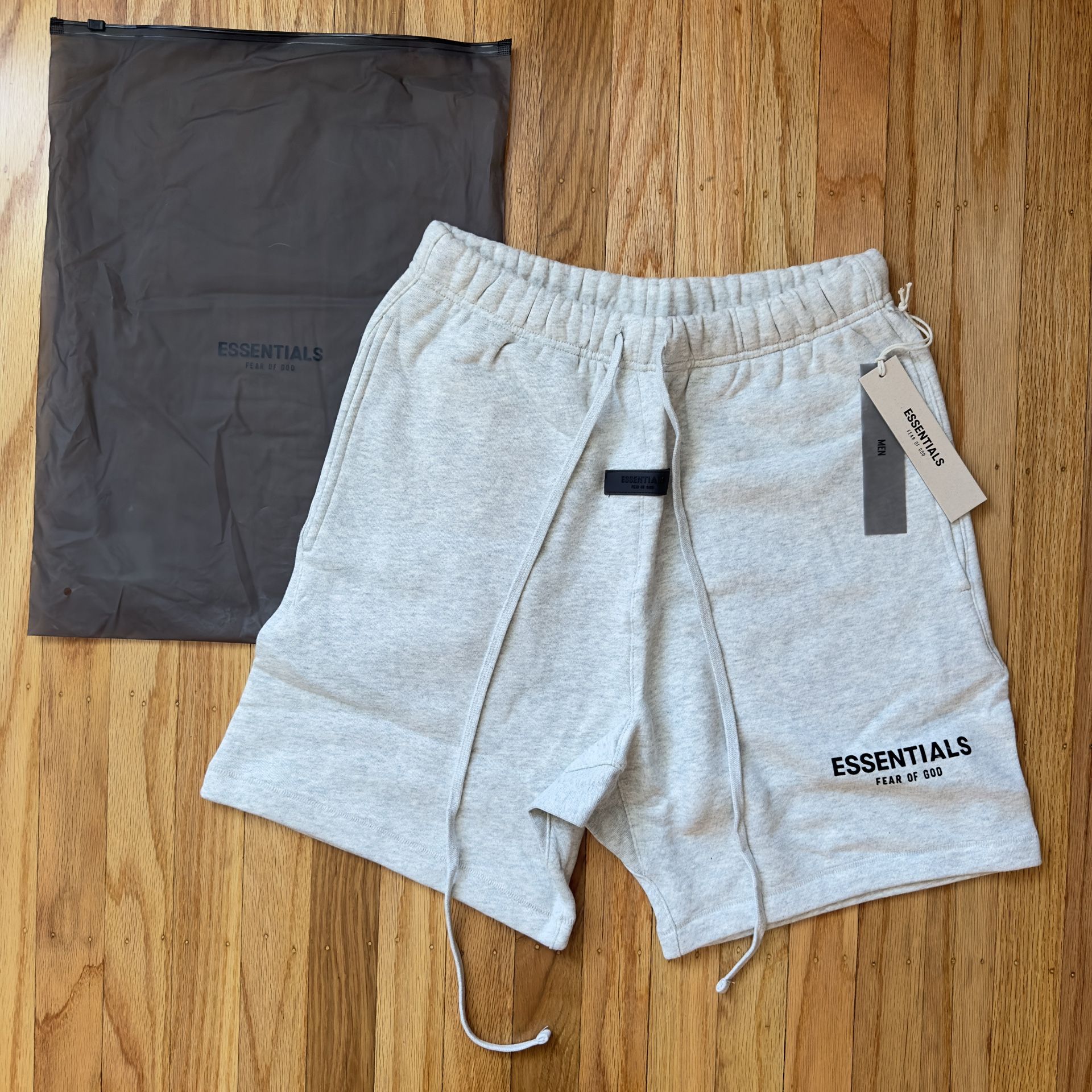 Essentials SS22 Light Oatmeal Shorts Size XS-XL