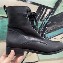 Lucky Brand 🍀 Black Leather Boots. Women Size 9