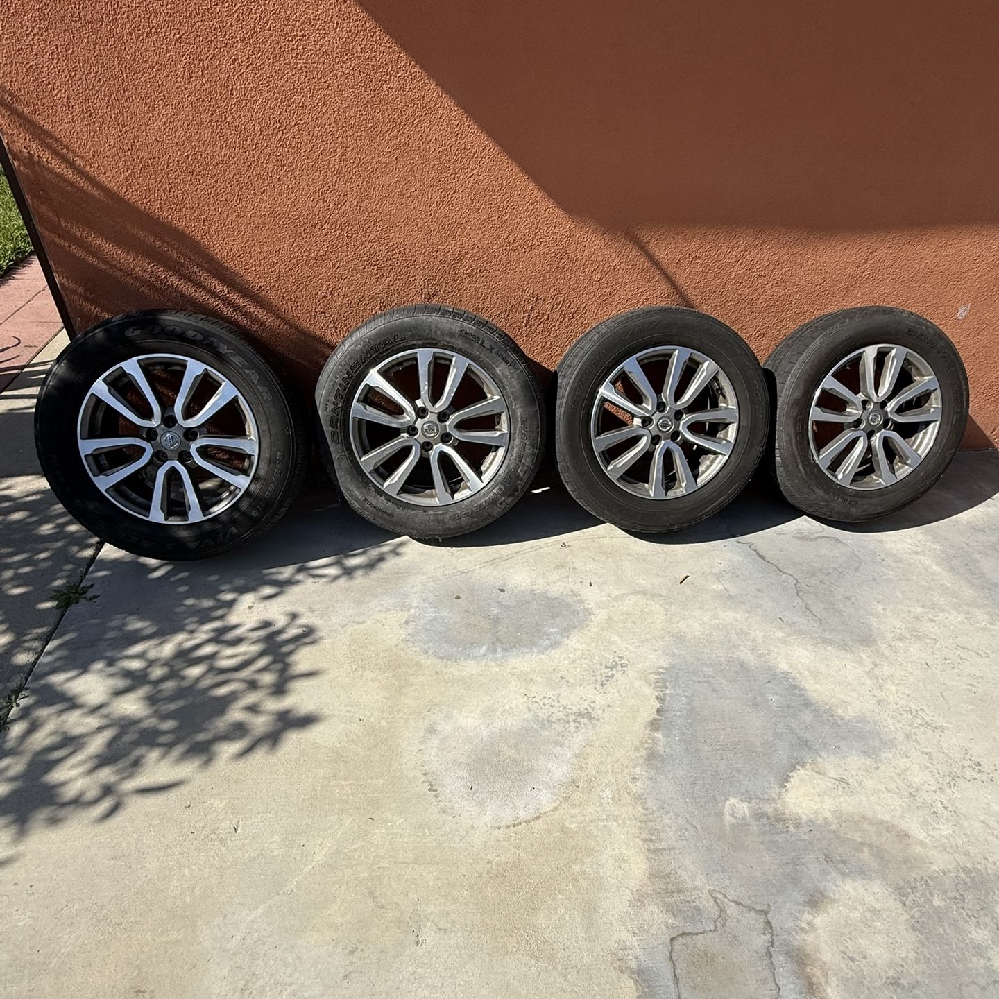 Nissan Pathfinder Stock Rims for Sale in Paramount, CA - OfferUp