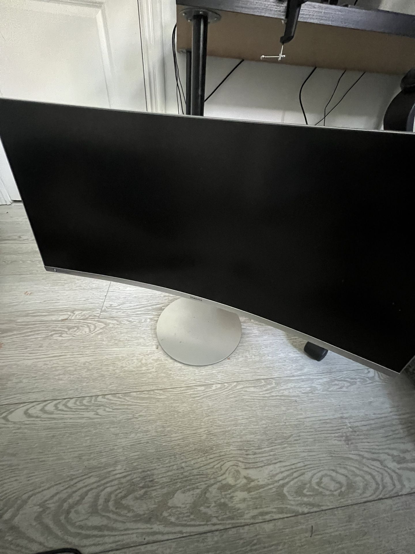 Samsung Curved Computer Monitor 