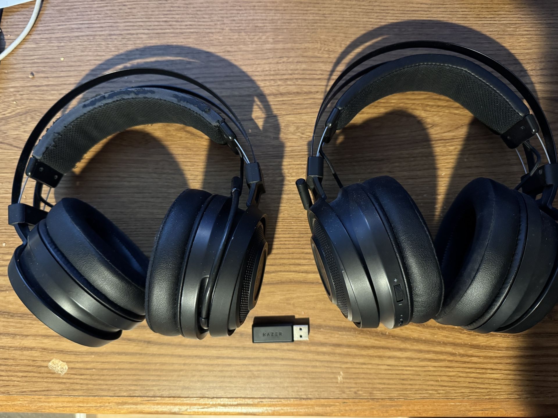 2- Razer Nari Essential Wireless Gaming Headset with 1 usb dongle