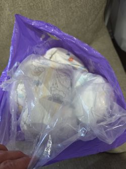 Free newborn diapers and clothes