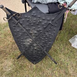 Armor very nice metal material pick up Milwaukee area or $20 delivery fee