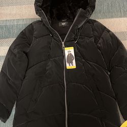 DKNY Faux Fur Lined Hood Puffer Jacket, Small