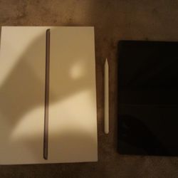 10th Gen iPad With ipencil