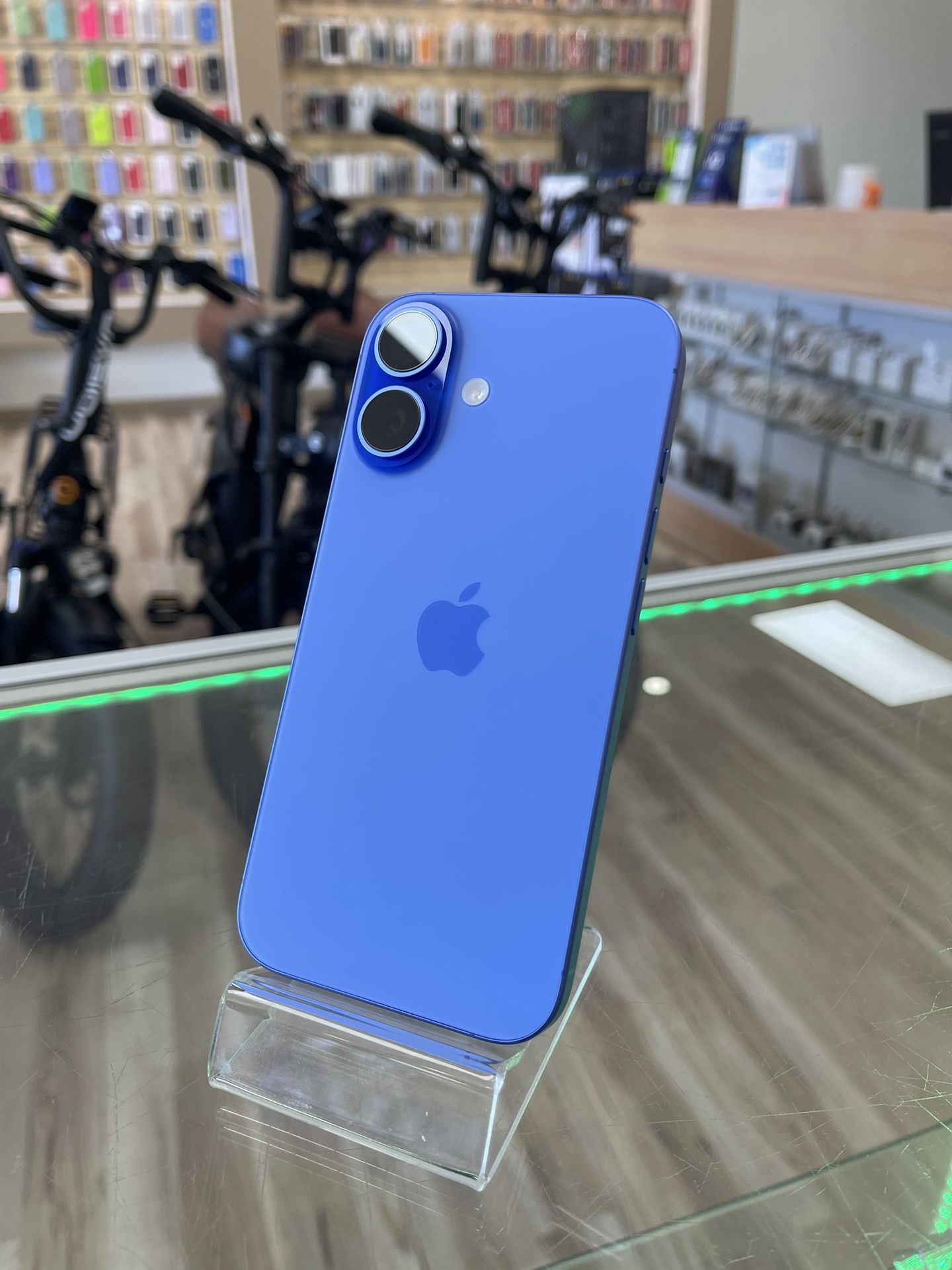 Apple iPhone 16 Blue! 128GB Fully Unlocked To Any Carrier? Finance And Own It Today With Easy Financing Options! No Credit Needed! Best iPhone Deals!