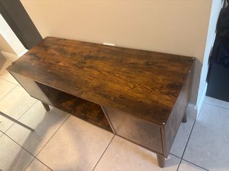 Rustic Wood TV Stand / Entertainment Center – Great Condition