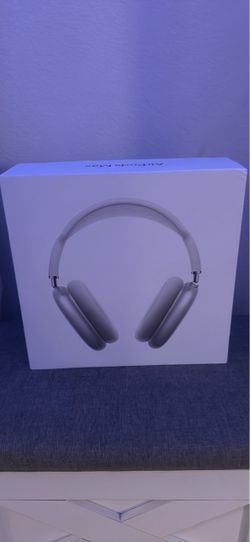Apple AirPods Max Headphones