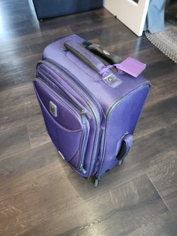 Carry On Suitcase Travelpro